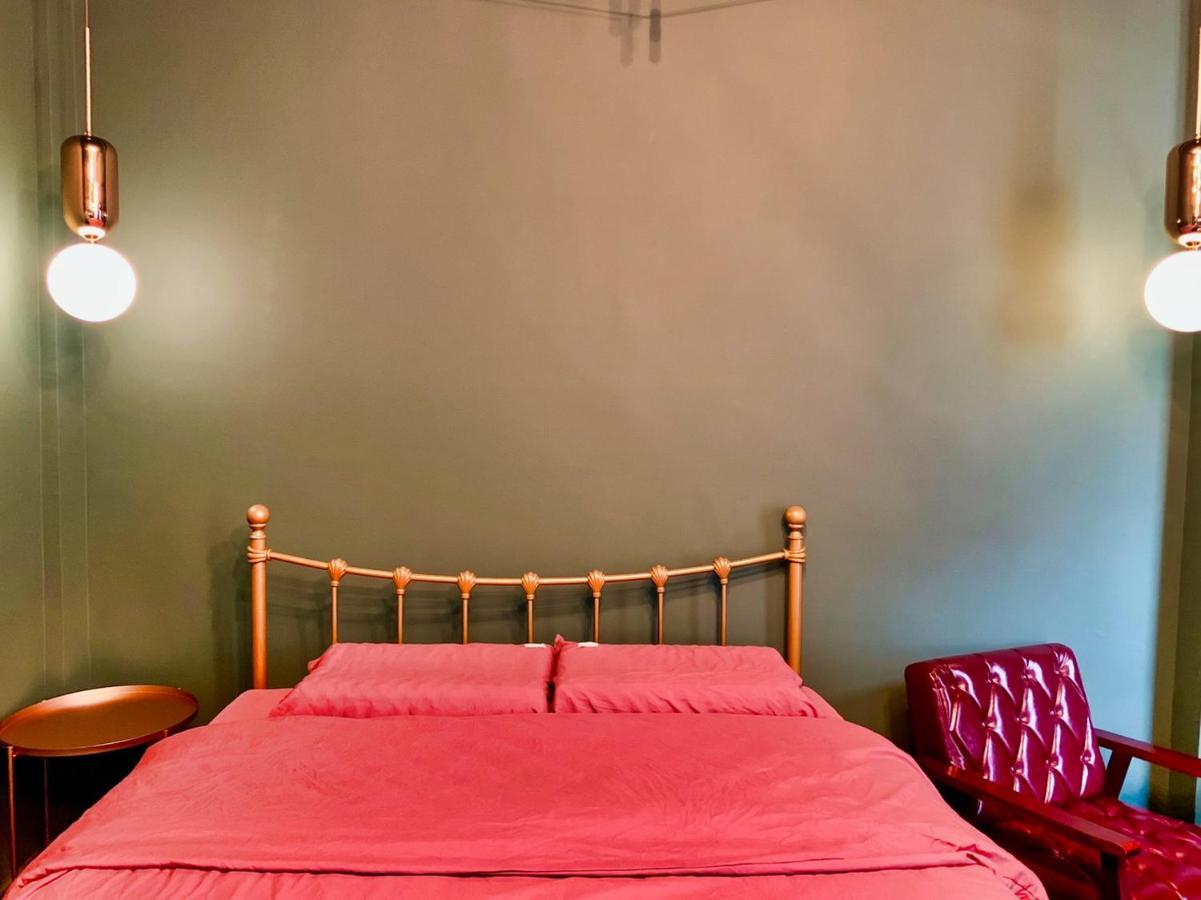 Loft Wo Design Inn Tainan Buitenkant foto