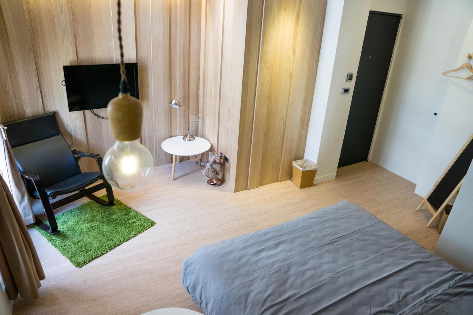 Loft Wo Design Inn Tainan Buitenkant foto