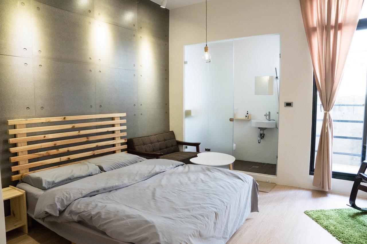 Loft Wo Design Inn Tainan Buitenkant foto