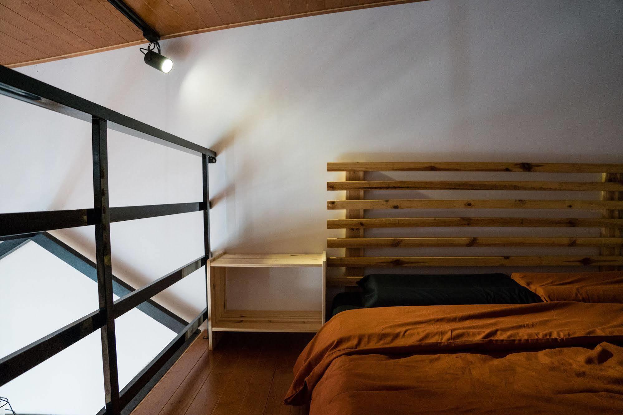 Loft Wo Design Inn Tainan Buitenkant foto