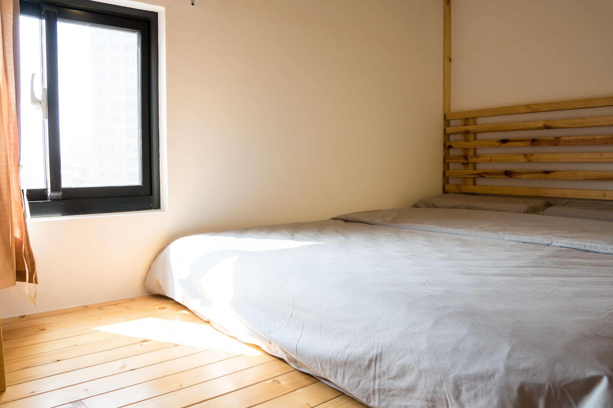 Loft Wo Design Inn Tainan Buitenkant foto