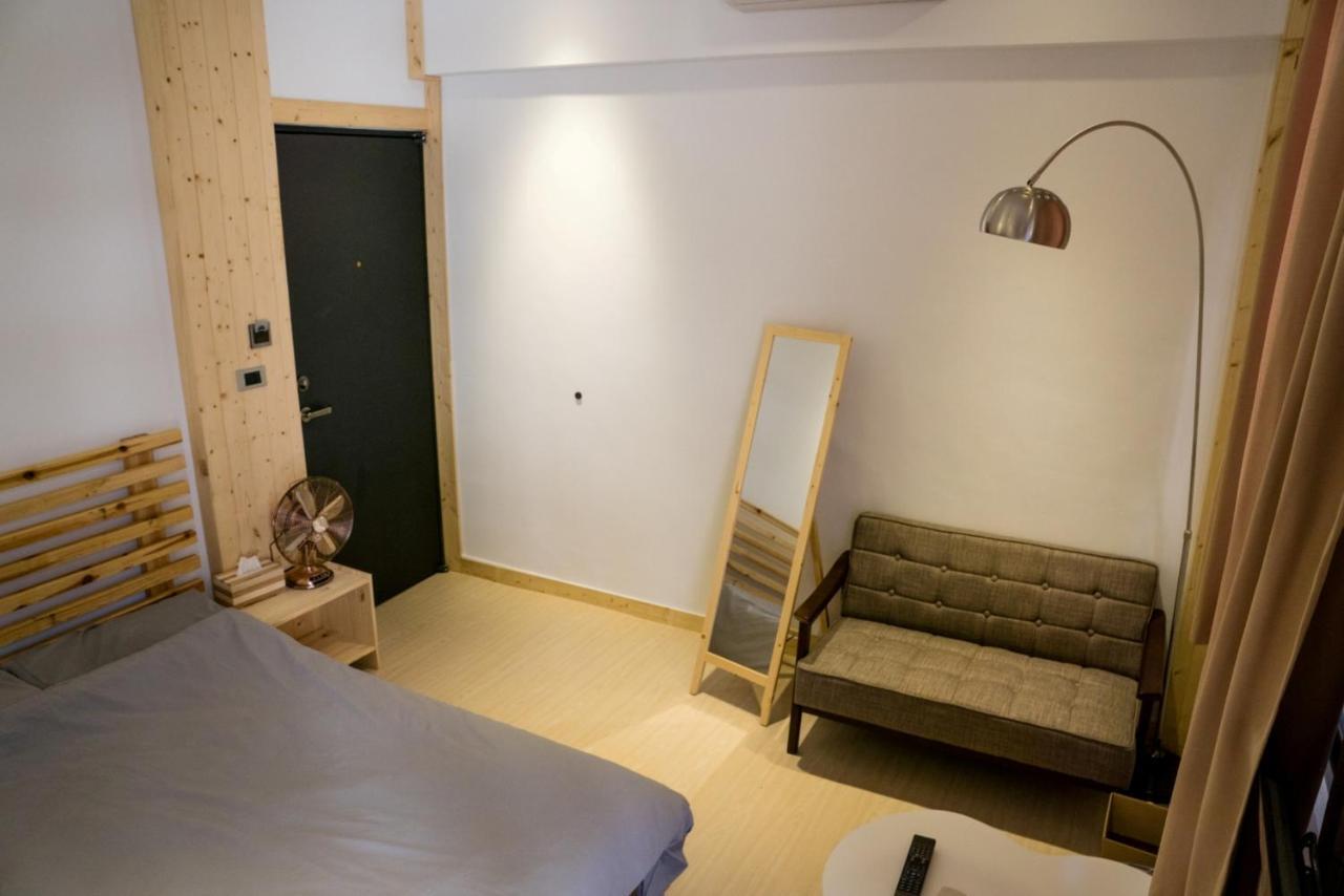 Loft Wo Design Inn Tainan Buitenkant foto